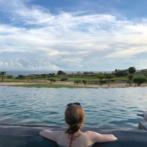 Meet your Posher, Arlene